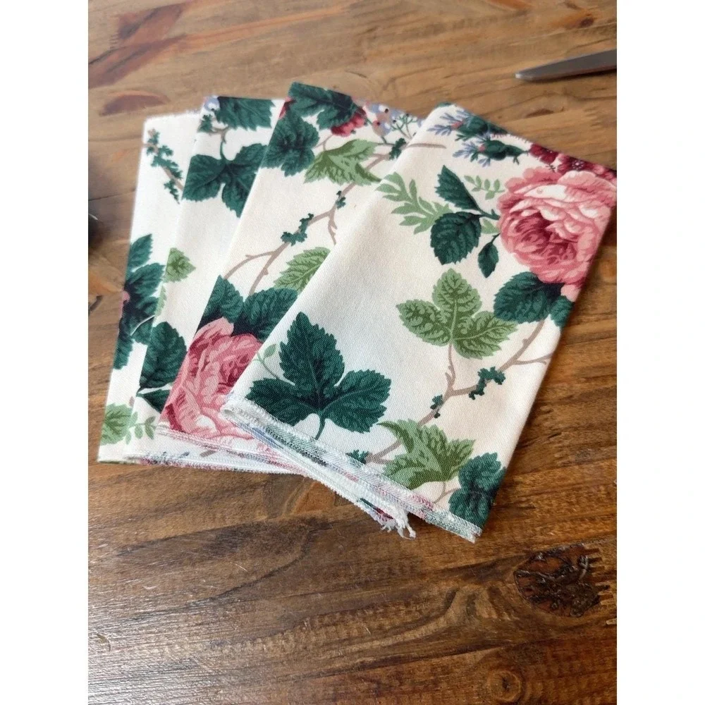 Vintage Style Rose Floral Cloth Napkins Set of 4 Cottagecore Table Linens